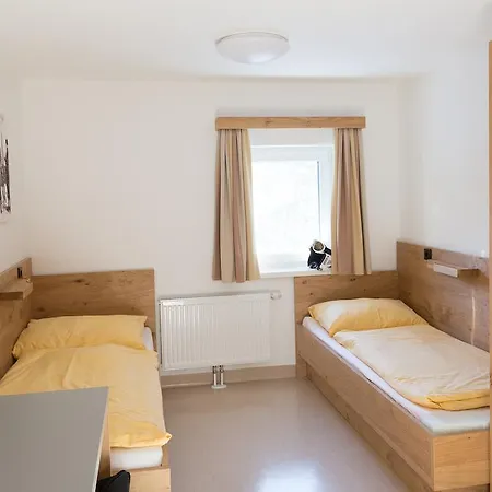 Hostel Schaidberg *